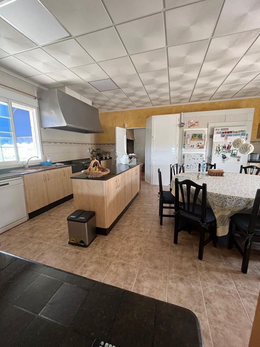 7 soveværelse Finca/Landehus til leje i Albatera med garage - € 2.500 (Ref: 9159604)