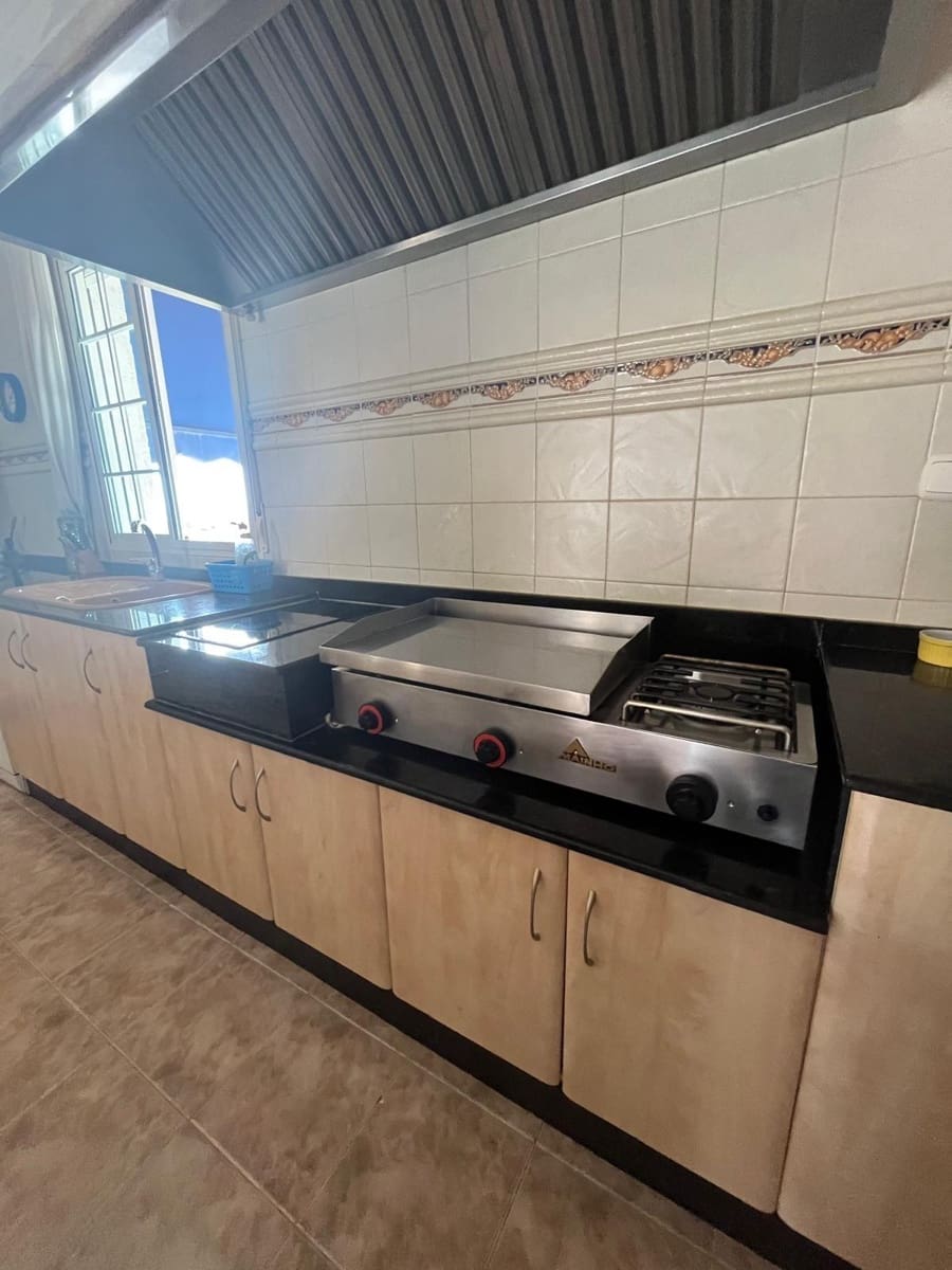 7 soveværelse Finca/Landehus til leje i Albatera med garage - € 2.500 (Ref: 9159604)