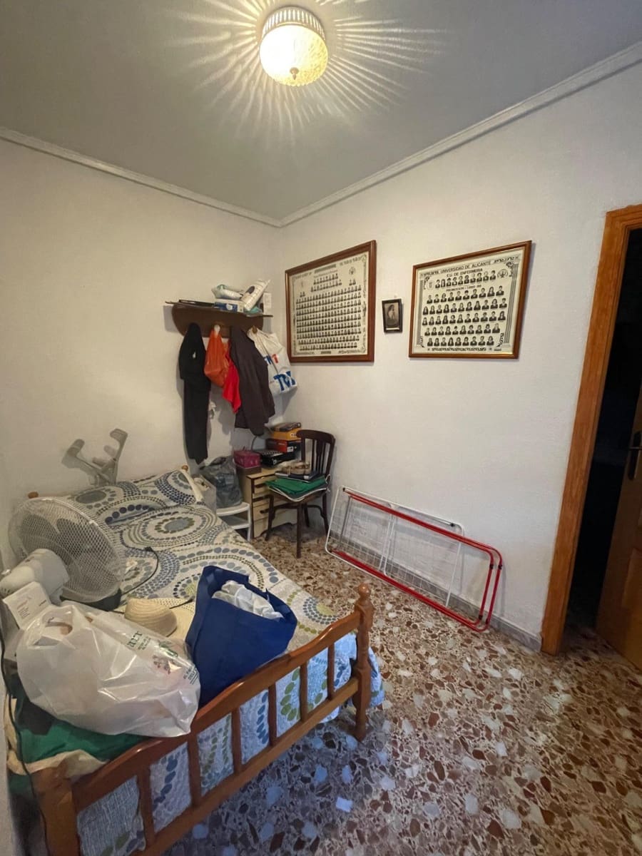 4 soveværelse Rækkehus til salg i Elche / Elx - € 189.999 (Ref: 9159606)