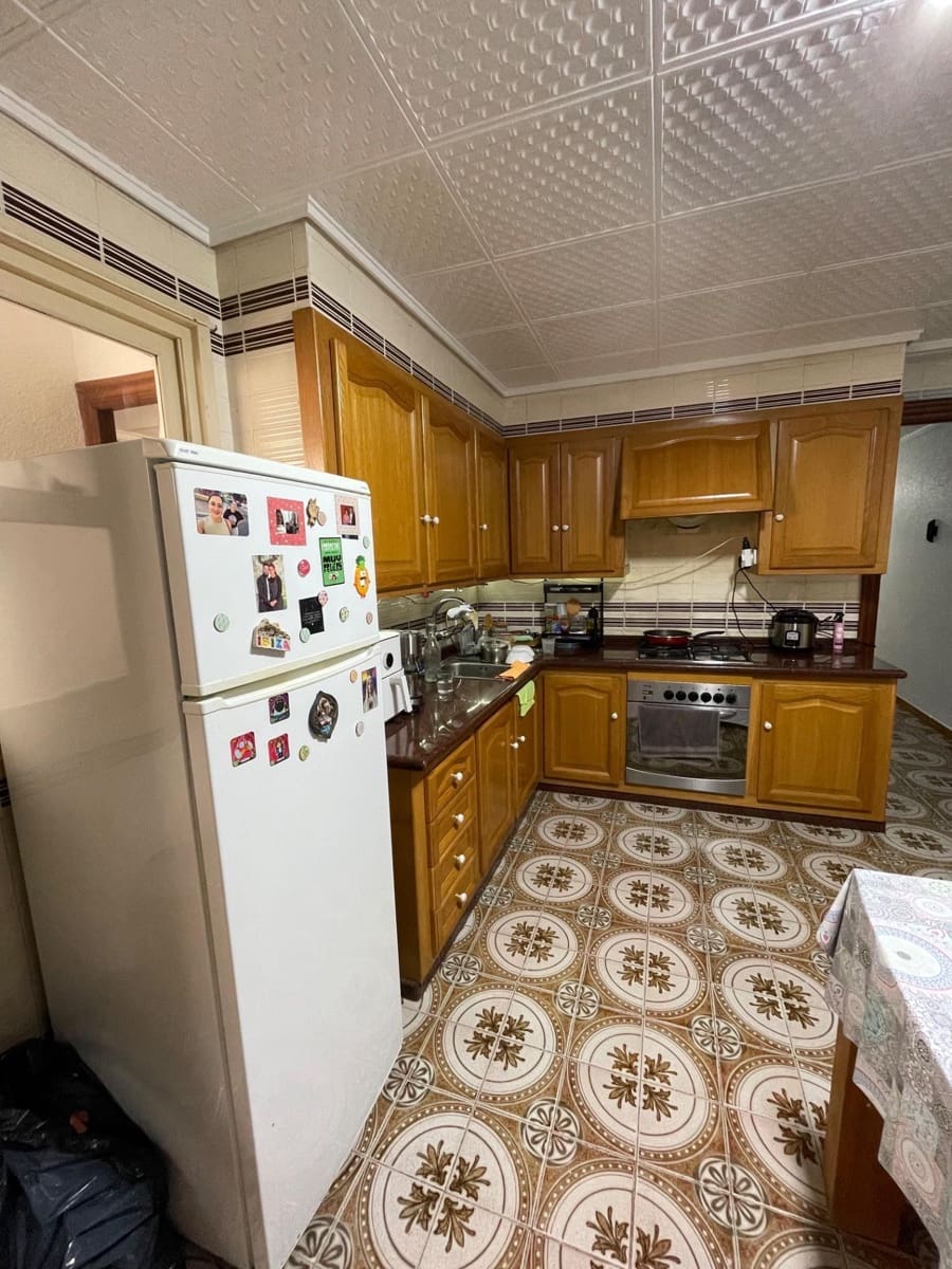 4 soverom Leilighet til salgs i Elche / Elx - € 95 000 (Ref: 9169658)