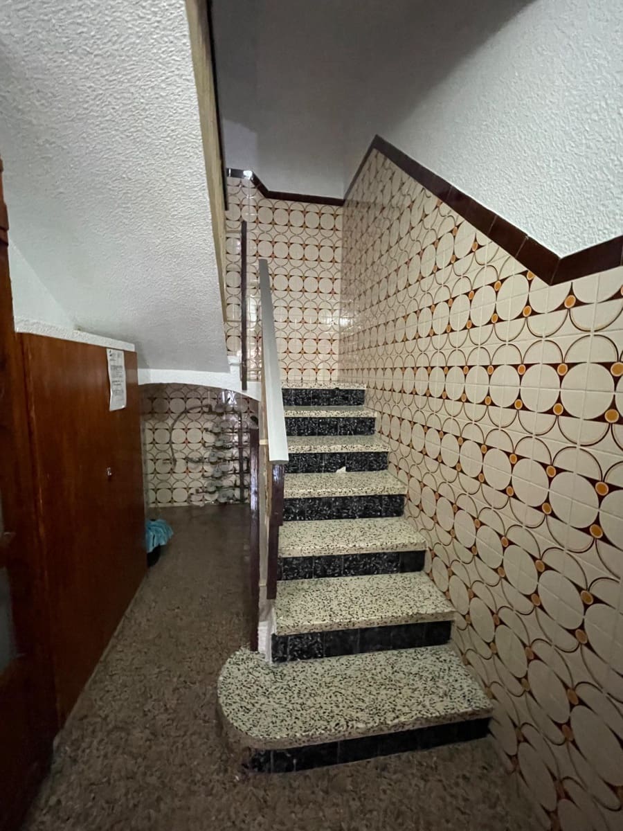 4 soverom Leilighet til salgs i Elche / Elx - € 95 000 (Ref: 9169658)