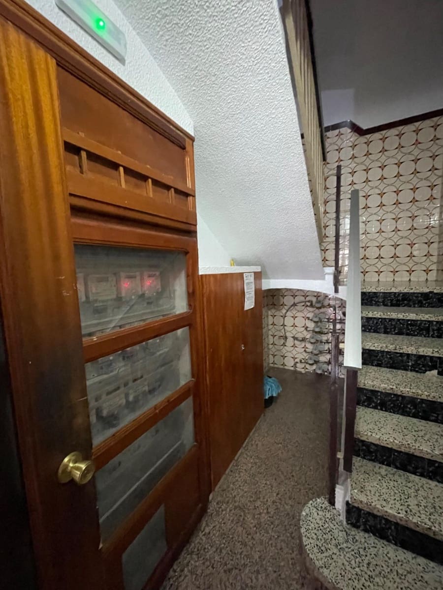 4 soverom Leilighet til salgs i Elche / Elx - € 95 000 (Ref: 9169658)