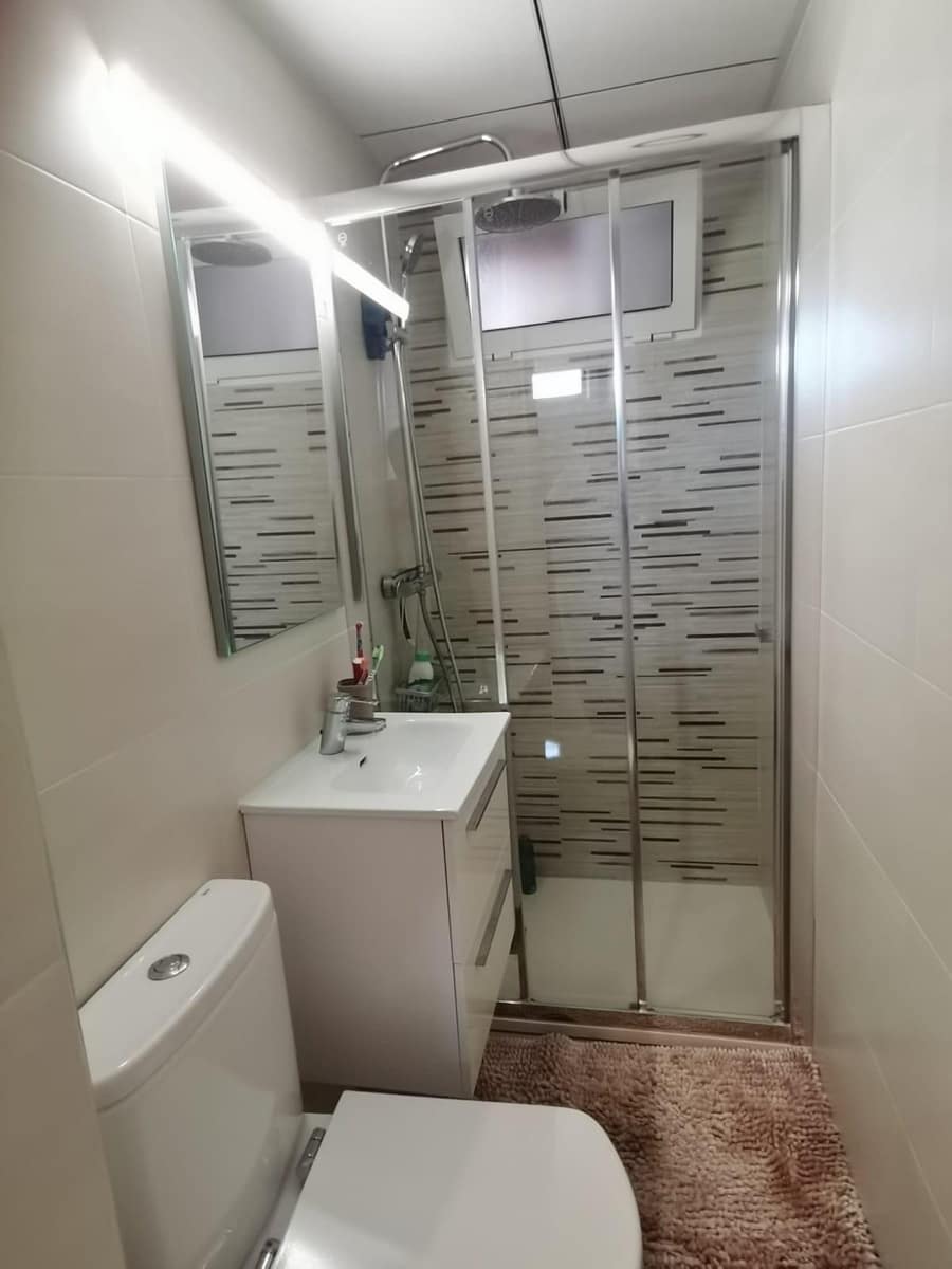 3 soveværelse Lejlighed til salg i Alicante by med swimmingpool - € 299.000 (Ref: 9198527)