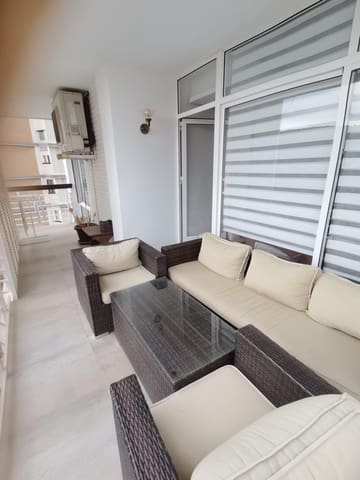 3 soveværelse Lejlighed til salg i Vistahermosa, Alicante by med swimmingpool - € 299.000 (Ref: 9198527)