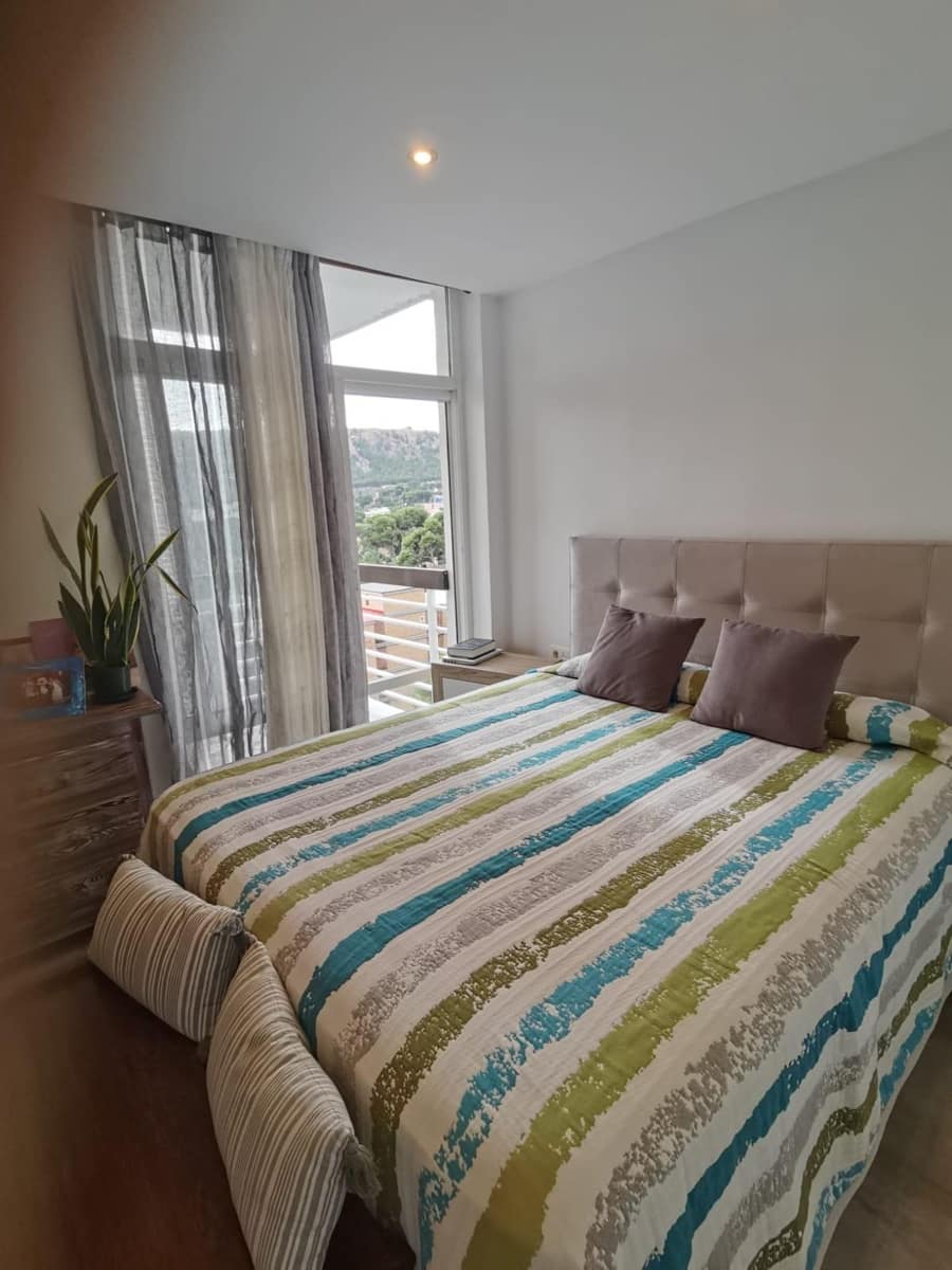 3 soveværelse Lejlighed til salg i Alicante by med swimmingpool - € 299.000 (Ref: 9198527)