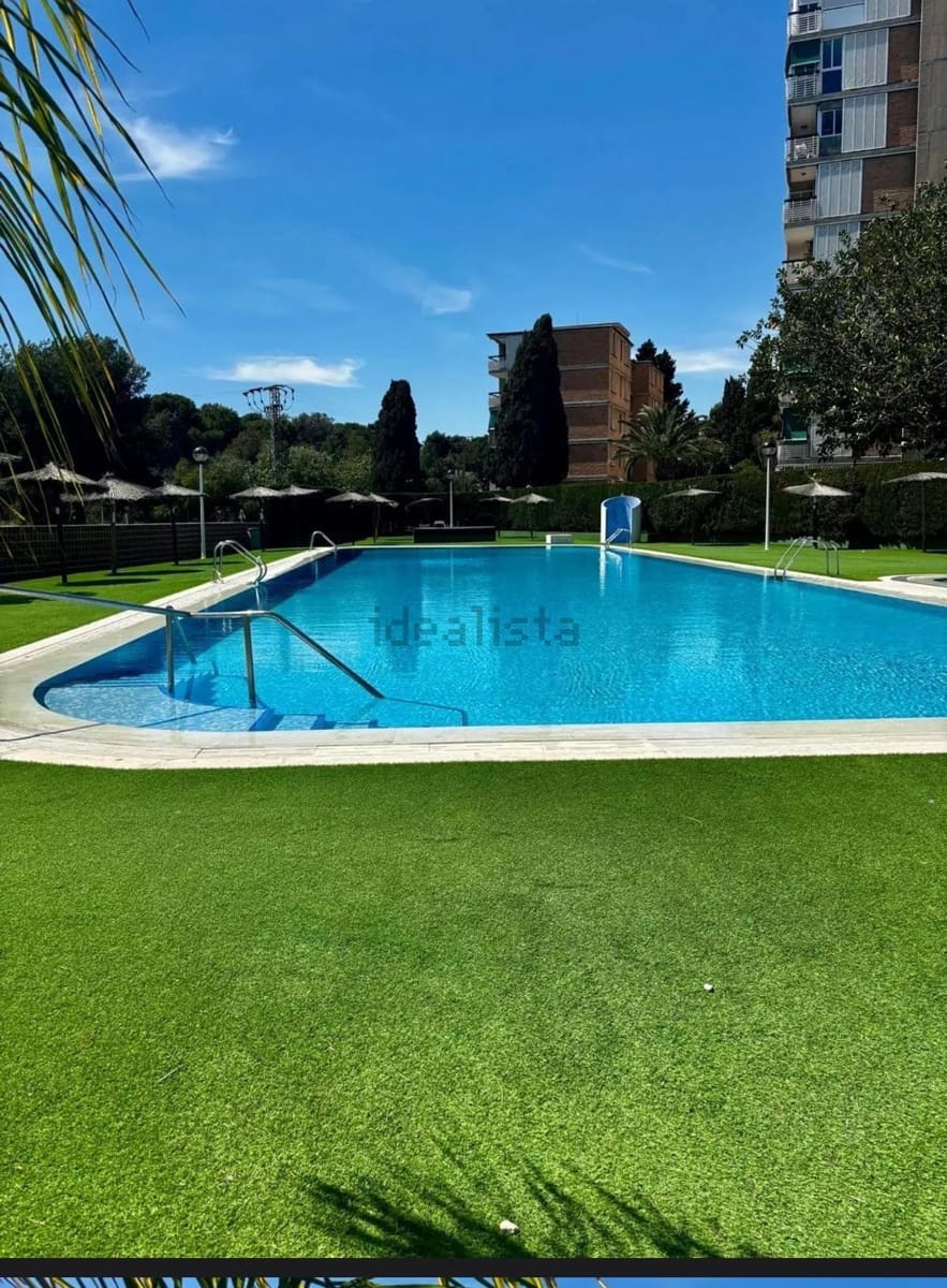3 soveværelse Lejlighed til salg i Alicante by med swimmingpool - € 299.000 (Ref: 9198527)