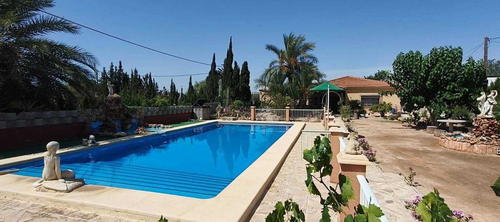 4 soveværelse Villa til salg i Crevillente / Crevillent med swimmingpool - € 395.000 (Ref: 9204737)