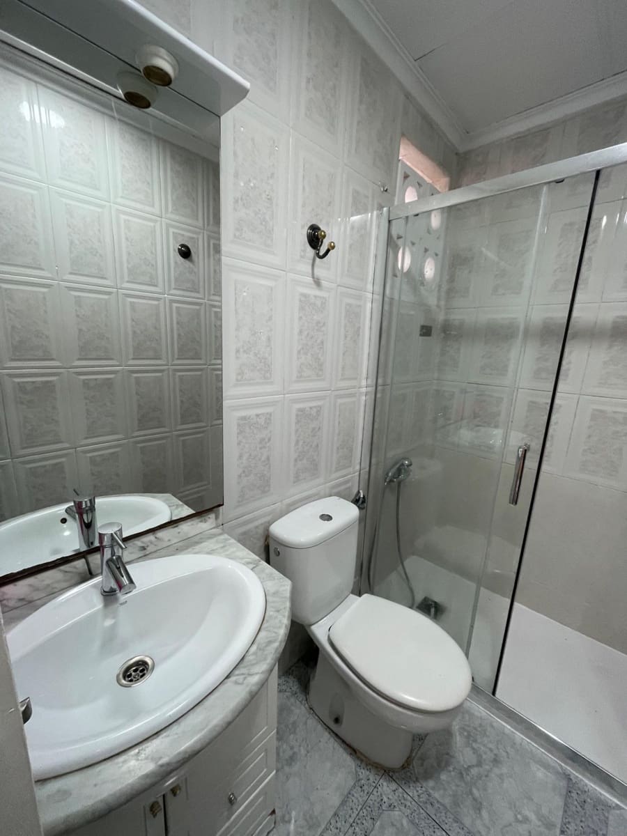 2 soveværelse Lejlighed til salg i Elche / Elx - € 74.000 (Ref: 9217619)