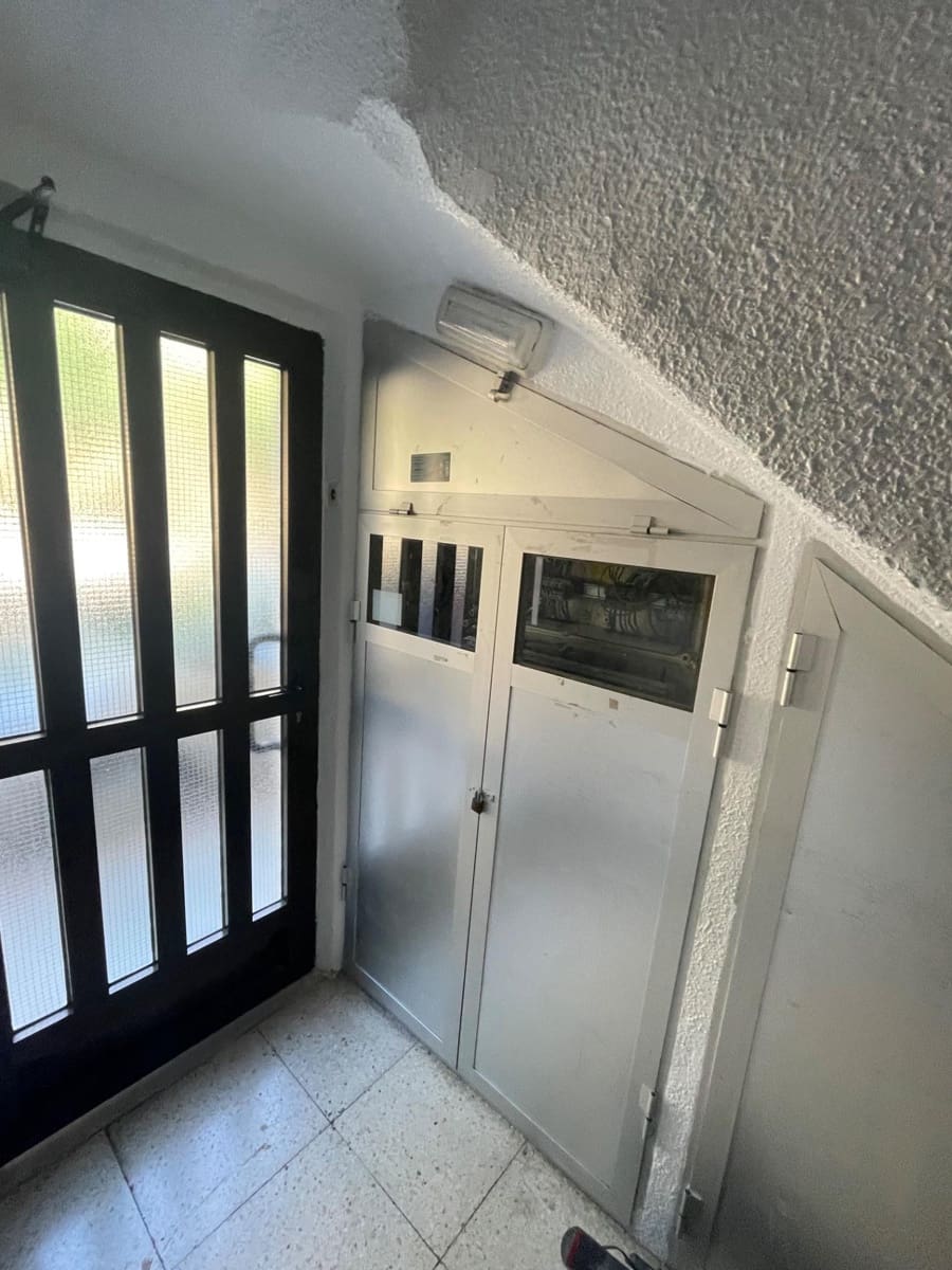 2 soveværelse Lejlighed til salg i Elche / Elx - € 74.000 (Ref: 9217619)