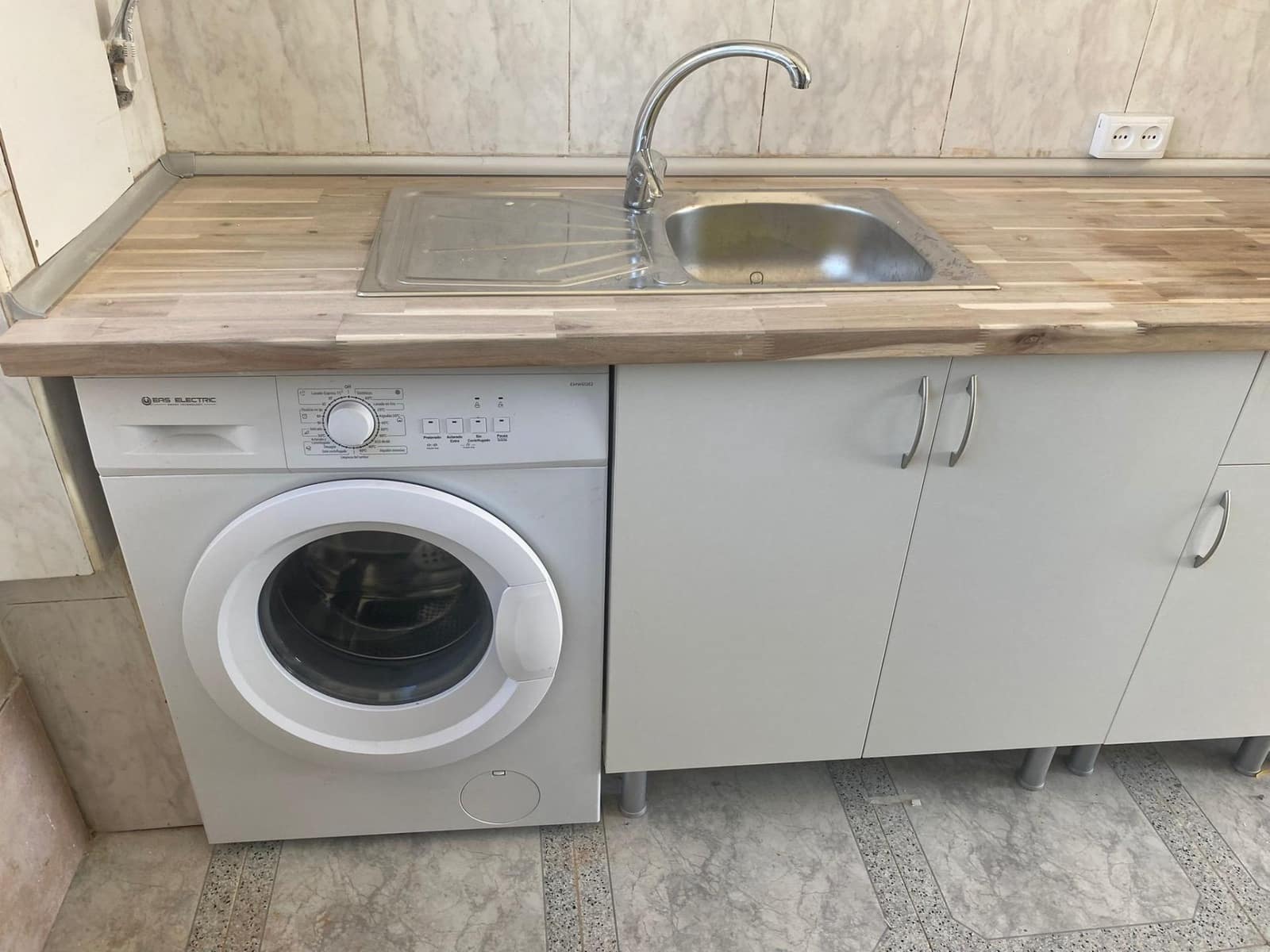 2 soveværelse Lejlighed til salg i Elche / Elx - € 74.000 (Ref: 9217619)