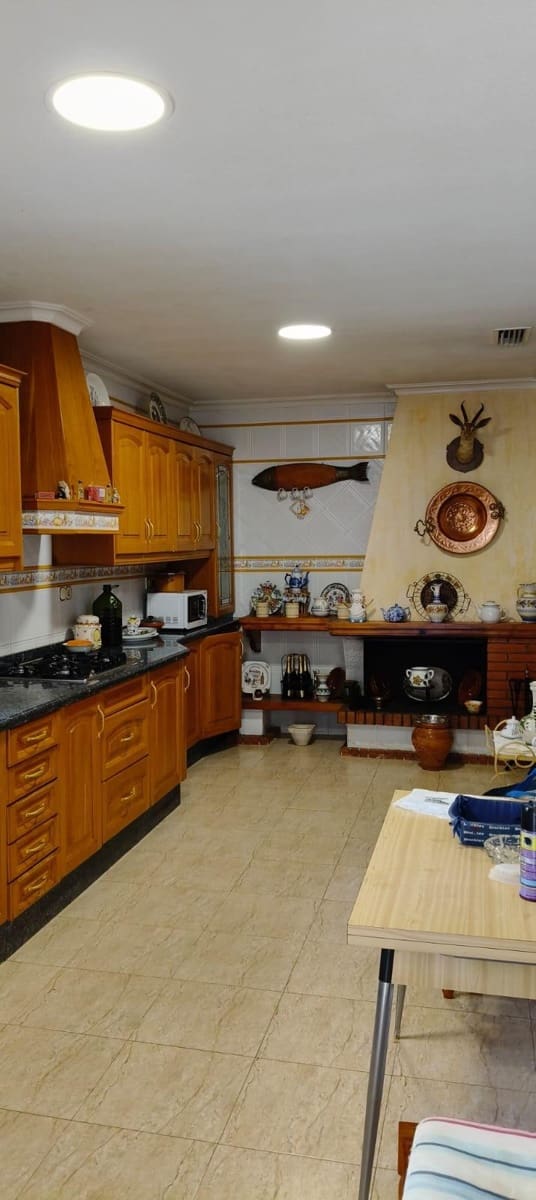 4 Zimmer Villa zu verkaufen in La Hoya mit Pool - 480.000 € (Ref: 9252217)