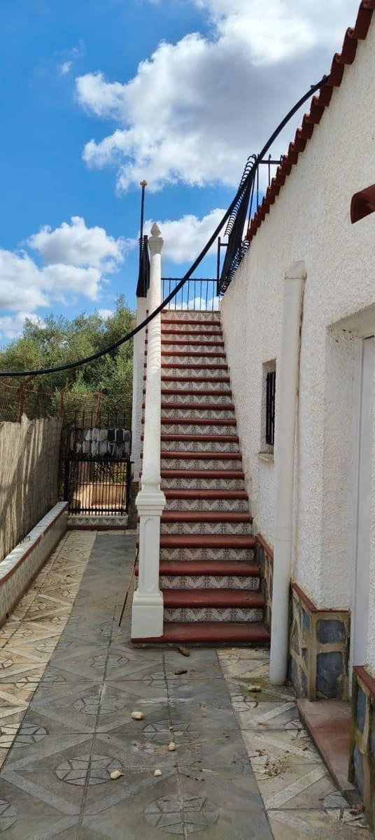 4 Zimmer Villa zu verkaufen in La Hoya mit Pool - 480.000 € (Ref: 9252217)