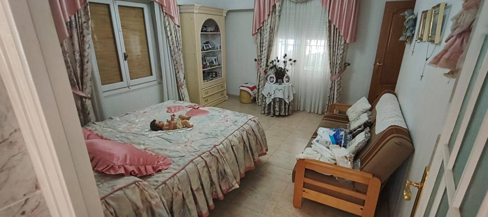 4 Zimmer Villa zu verkaufen in La Hoya mit Pool - 480.000 € (Ref: 9252217)