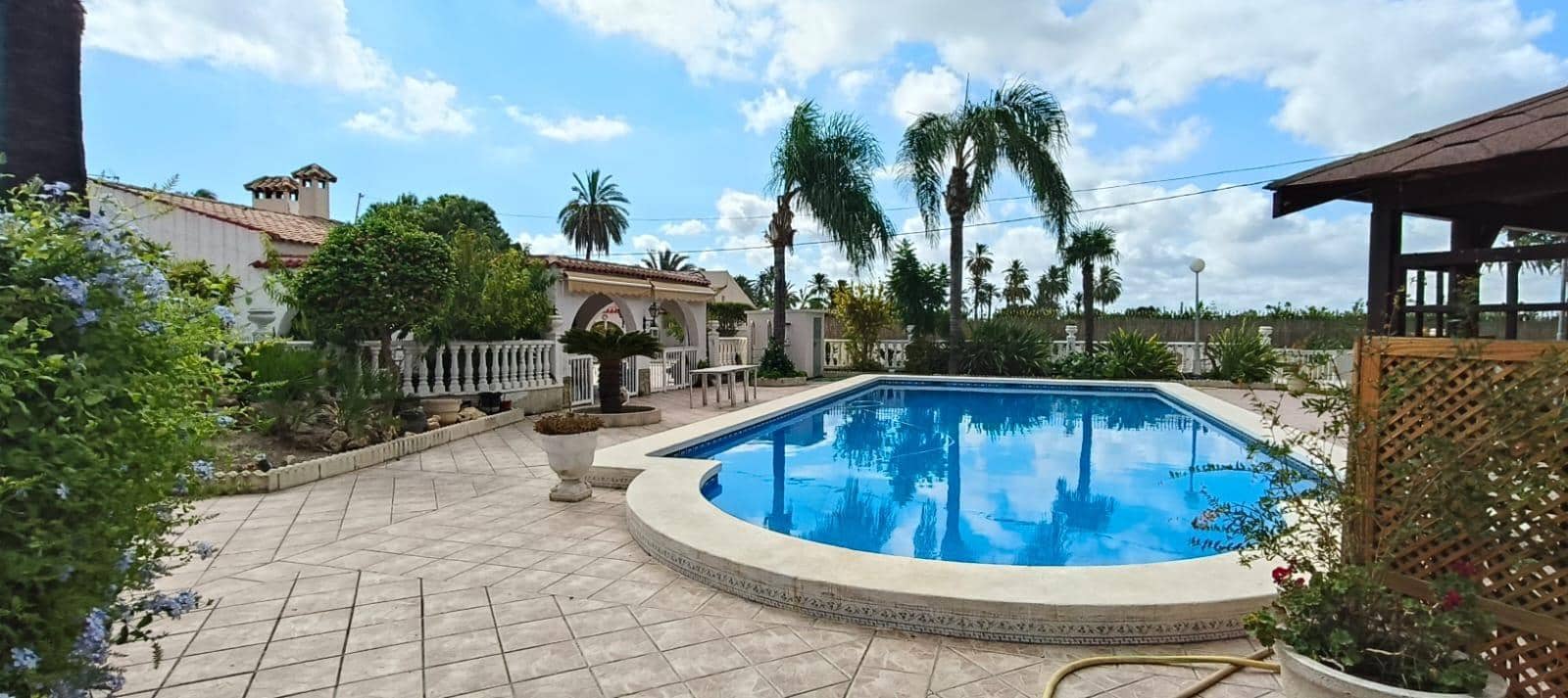 4 Zimmer Villa zu verkaufen in La Hoya mit Pool - 480.000 € (Ref: 9252217)