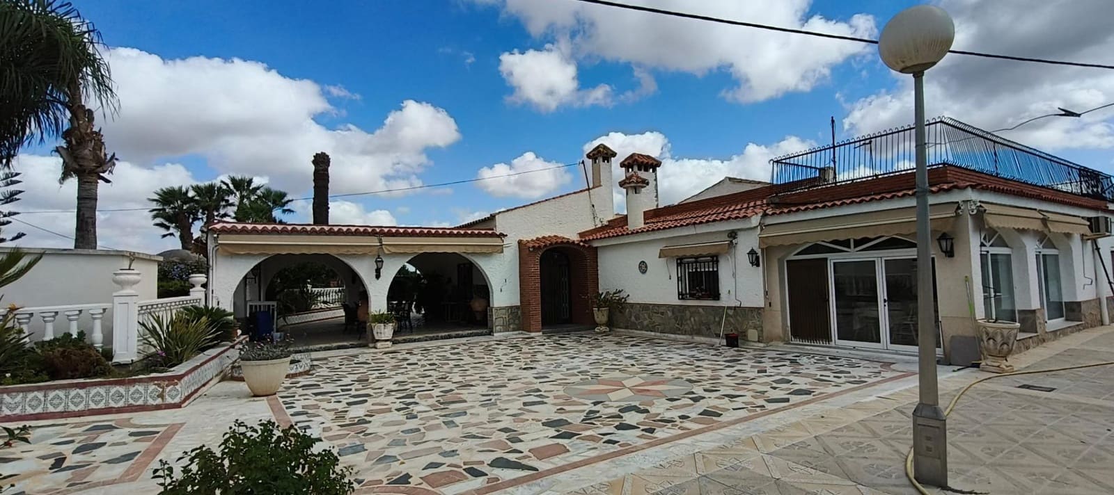 4 Zimmer Villa zu verkaufen in La Hoya mit Pool - 480.000 € (Ref: 9252217)