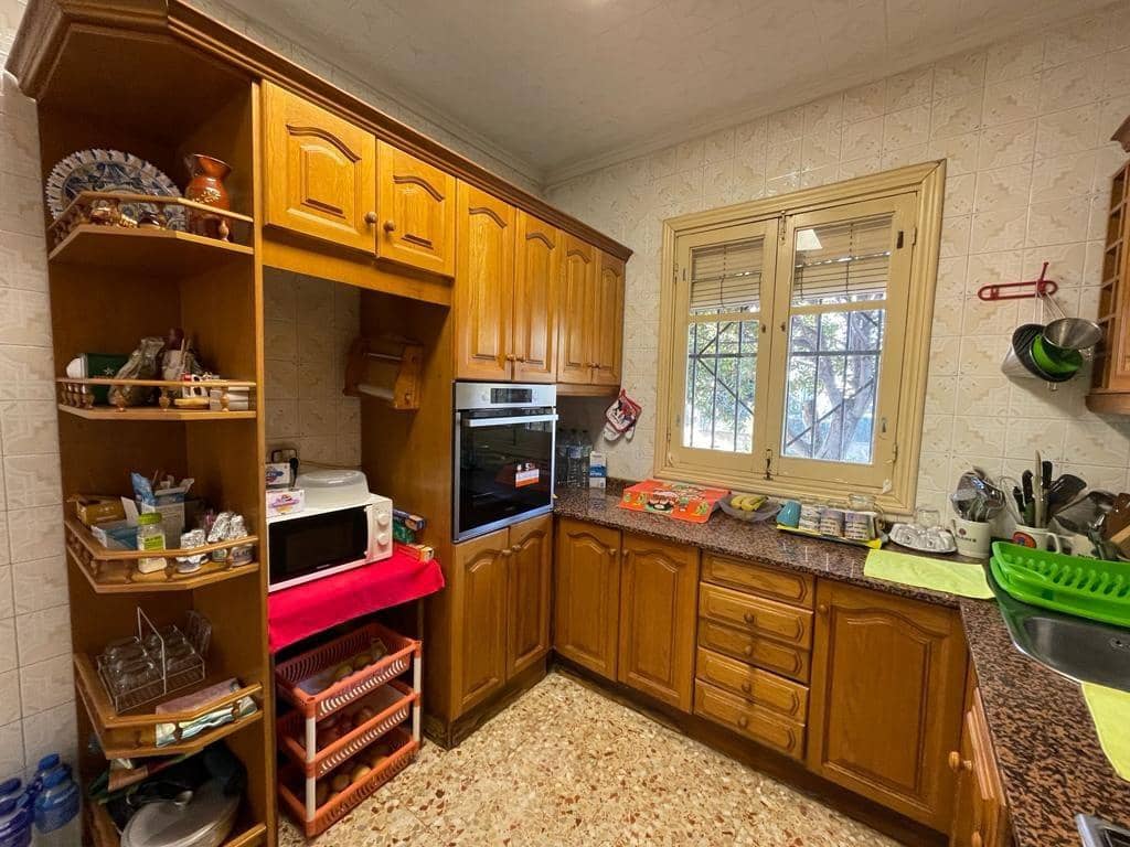 4 bedroom Villa for sale in Crevillente / Crevillent with pool - € 268,000 (Ref: 9269927)