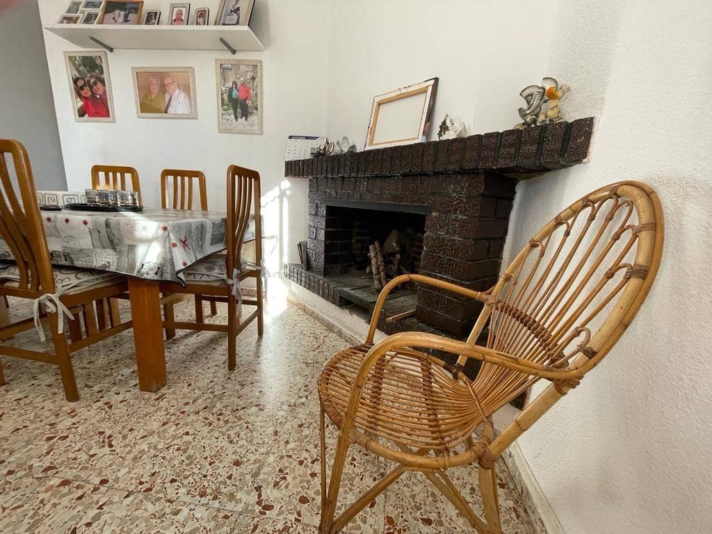 4 bedroom Villa for sale in Crevillente / Crevillent with pool - € 268,000 (Ref: 9269927)