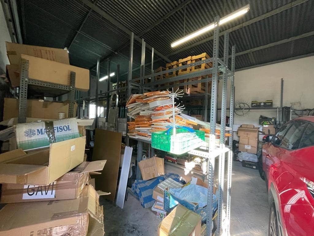 4 bedroom Villa for sale in Crevillente / Crevillent with pool - € 268,000 (Ref: 9269927)