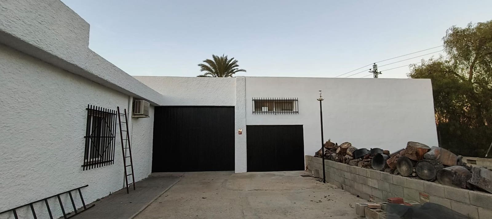 4 bedroom Villa for sale in Crevillente / Crevillent with pool - € 268,000 (Ref: 9269927)