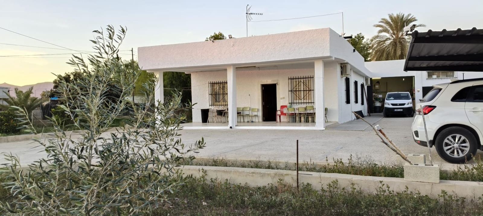 4 bedroom Villa for sale in Crevillente / Crevillent with pool - € 268,000 (Ref: 9269927)