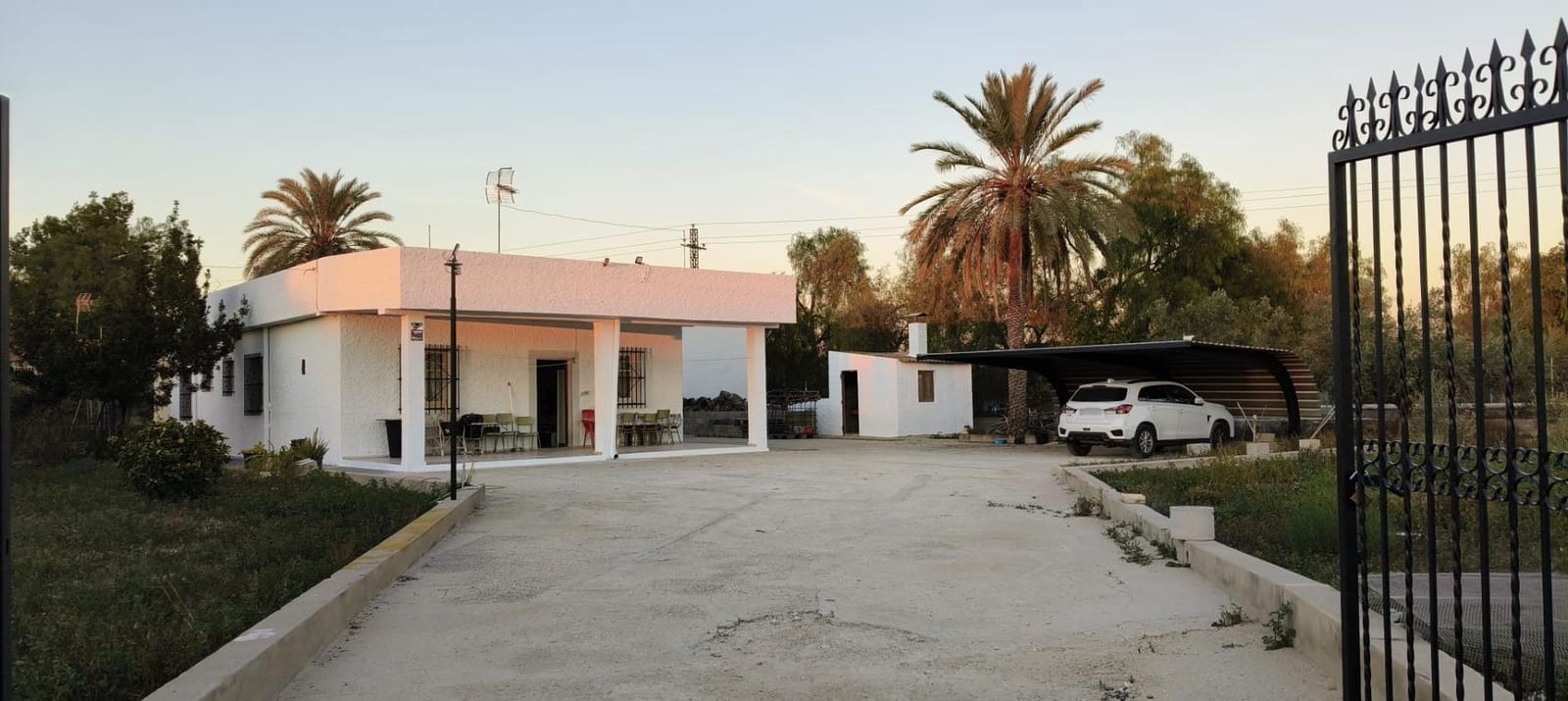 4 bedroom Villa for sale in Crevillente / Crevillent with pool - € 268,000 (Ref: 9269927)