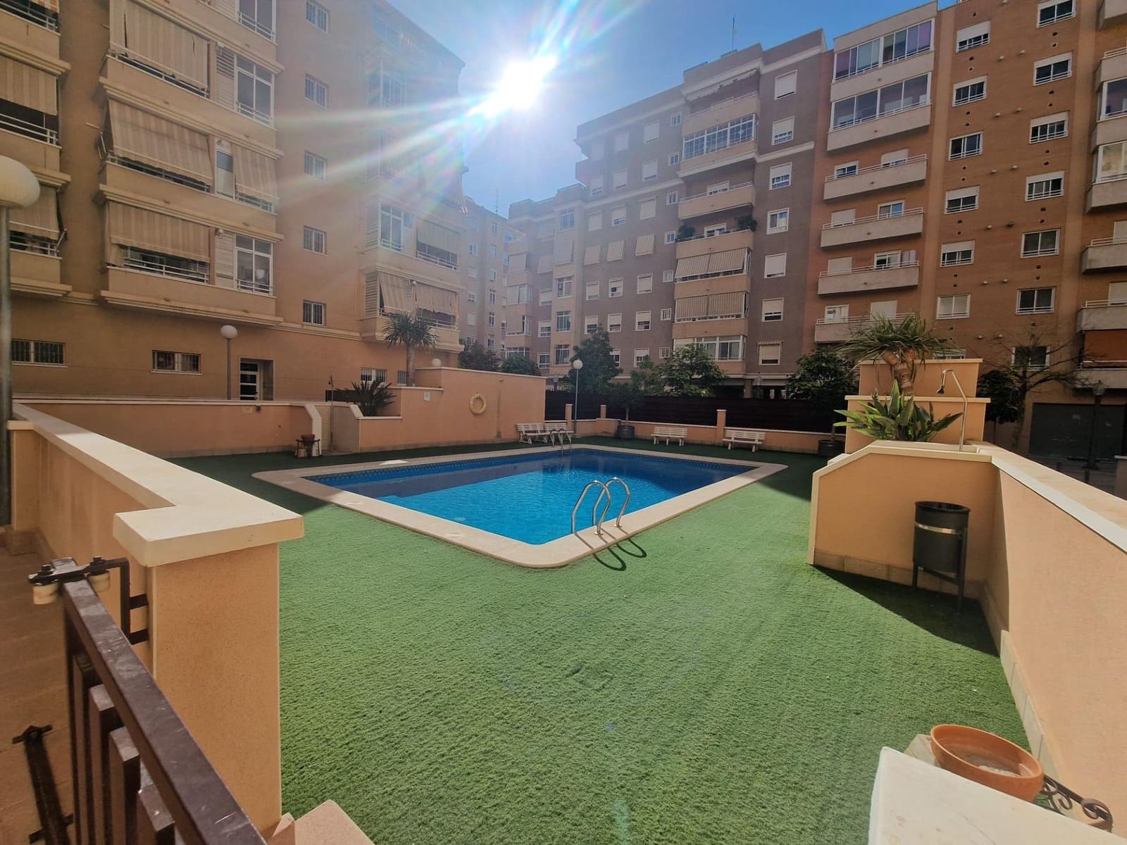 3 soveværelse Penthouse til leje i Elche / Elx med swimmingpool - € 1.500 (Ref: 9269928)
