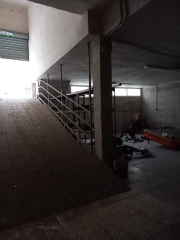 Garage till salu i Elche / Elx - 65 000 € (Ref: 9295040)