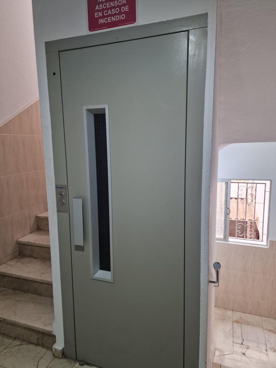 4 soveværelse Lejlighed til salg i Santa Pola - € 164.900 (Ref: 9335153)