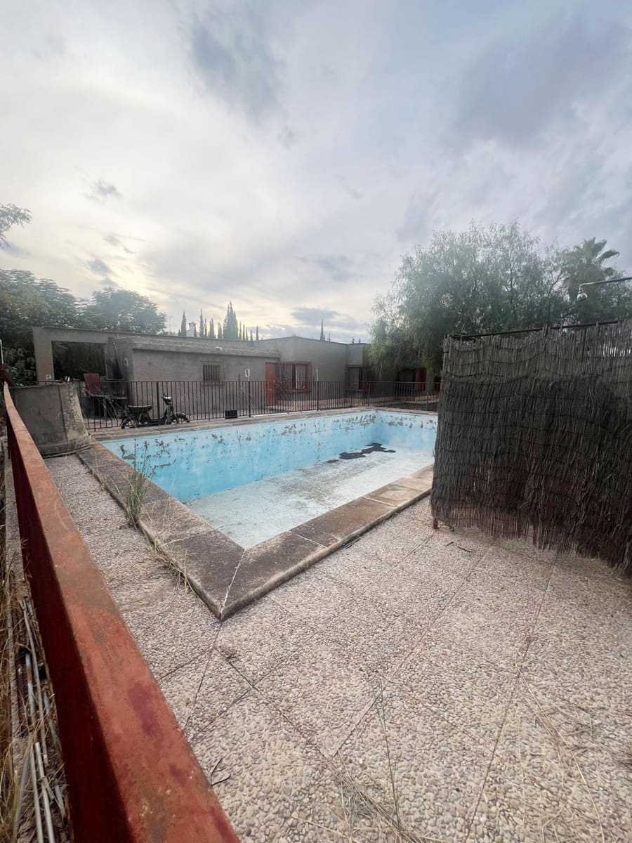 4 soverom Villa til salgs i Matola med svømmebasseng - € 290 000 (Ref: 9341343)