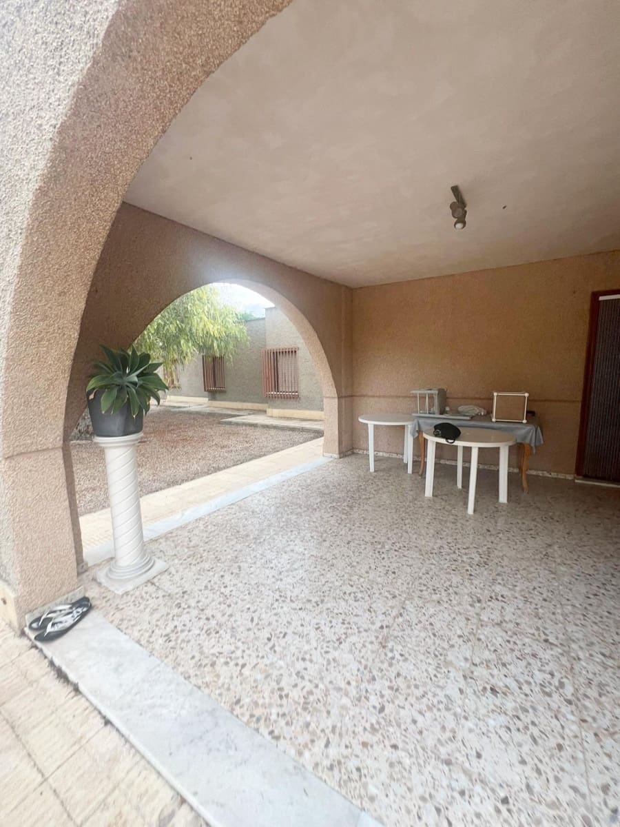 4 soverom Villa til salgs i Matola med svømmebasseng - € 290 000 (Ref: 9341343)