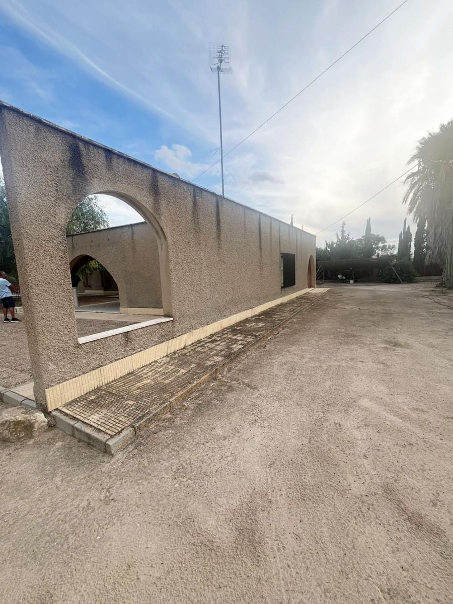 4 soverom Villa til salgs i Matola med svømmebasseng - € 290 000 (Ref: 9341343)