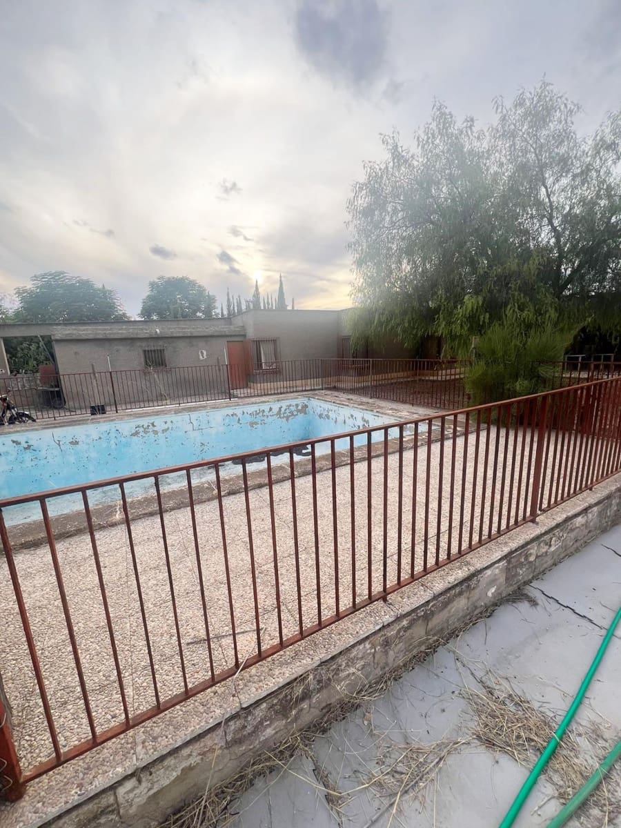 4 soverom Villa til salgs i Matola med svømmebasseng - € 290 000 (Ref: 9341343)