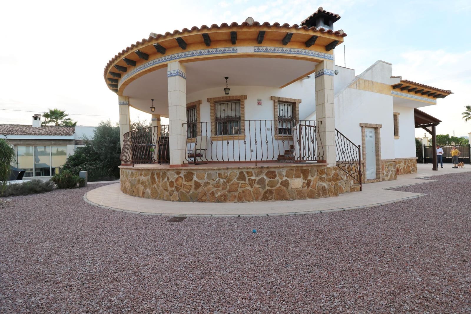 4 sovrum Villa till salu i Catral med pool - 389 000 € (Ref: 9341344)