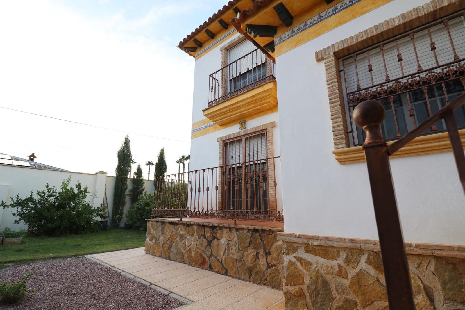 4 sovrum Villa till salu i Catral med pool - 389 000 € (Ref: 9341344)