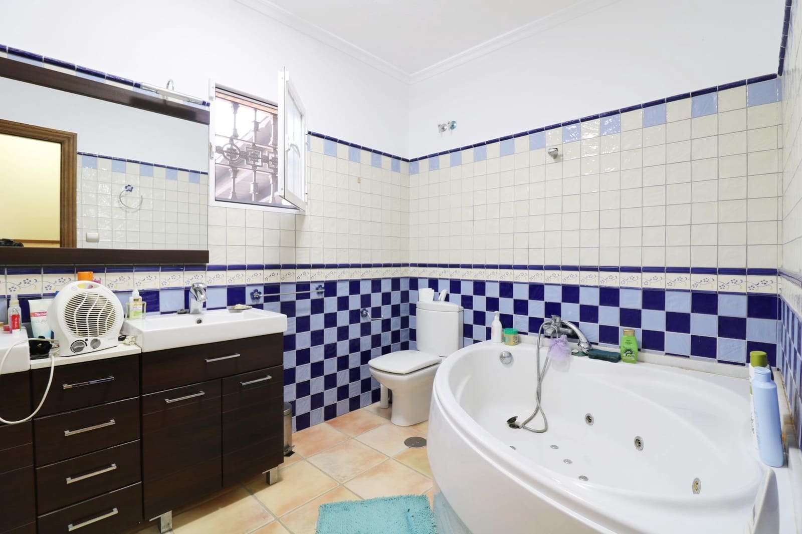 4 sovrum Villa till salu i Catral med pool - 389 000 € (Ref: 9341344)