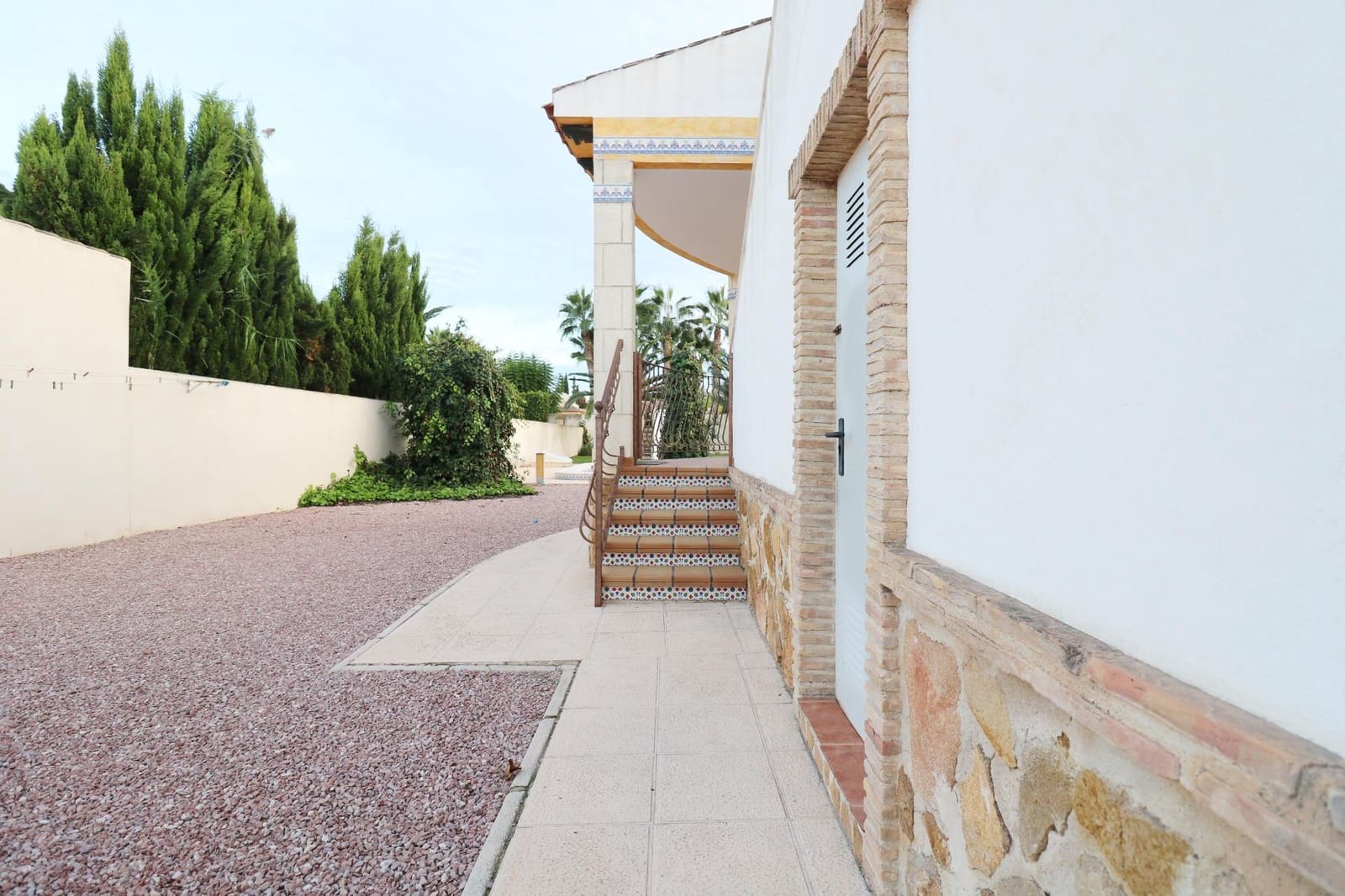 4 sovrum Villa till salu i Catral med pool - 389 000 € (Ref: 9341344)