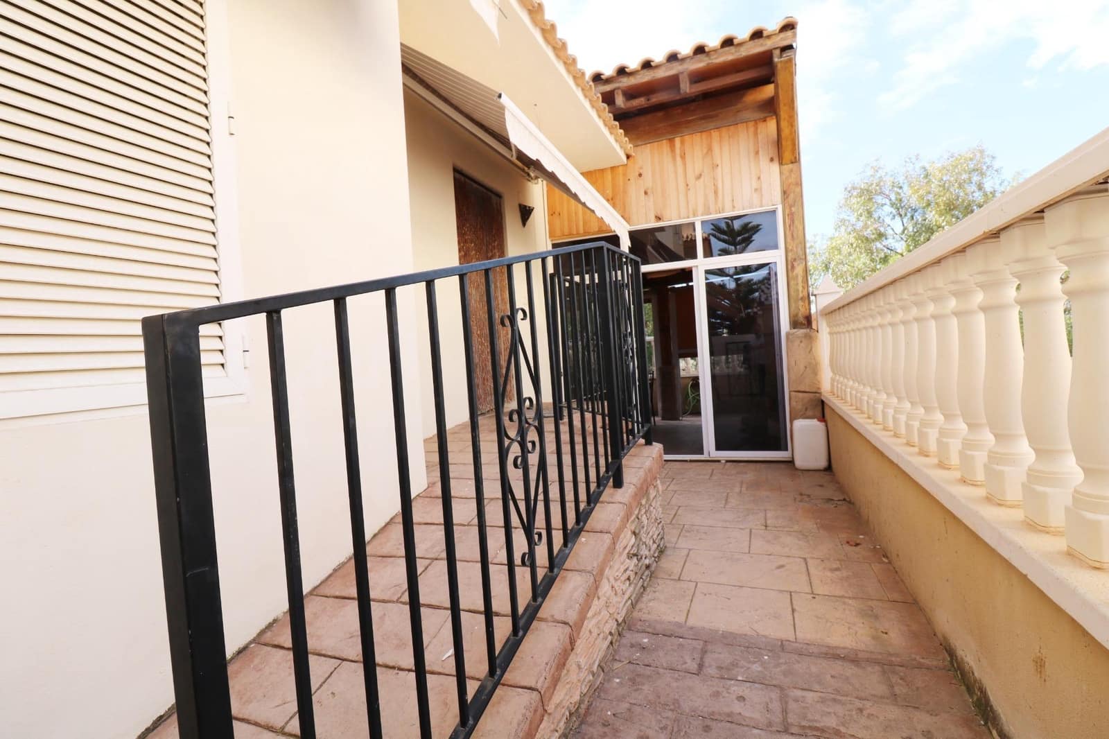 4 soveværelse Bungalow til salg i Gran Alacant med swimmingpool garage - € 349.000 (Ref: 9341347)