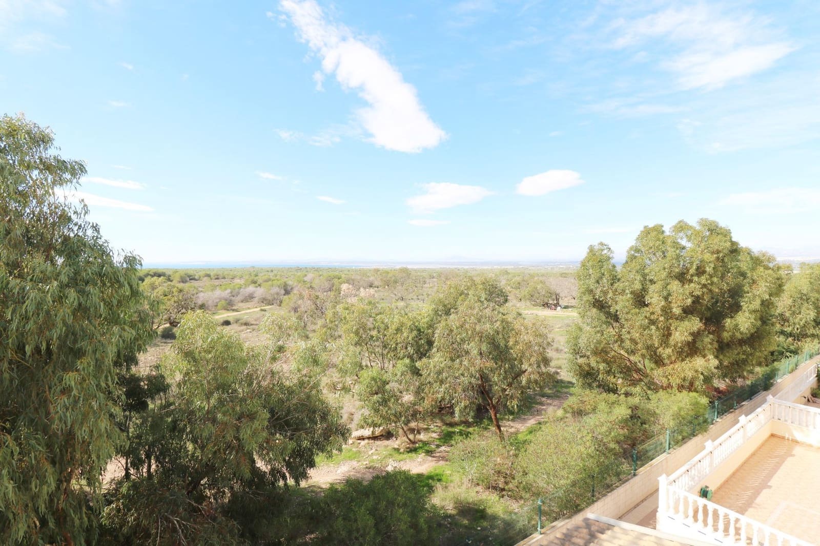 4 soveværelse Bungalow til salg i Gran Alacant med swimmingpool garage - € 349.000 (Ref: 9341347)