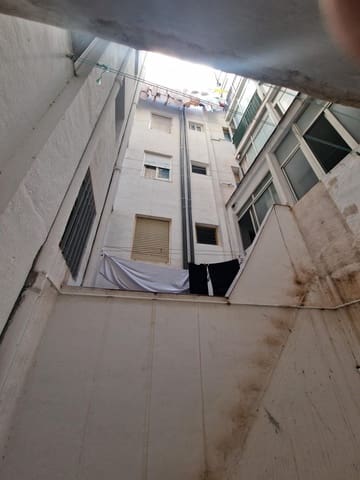 Gewerbe zu verkaufen in Elche / Elx mit Garage - 85.000 € (Ref: 9341348)