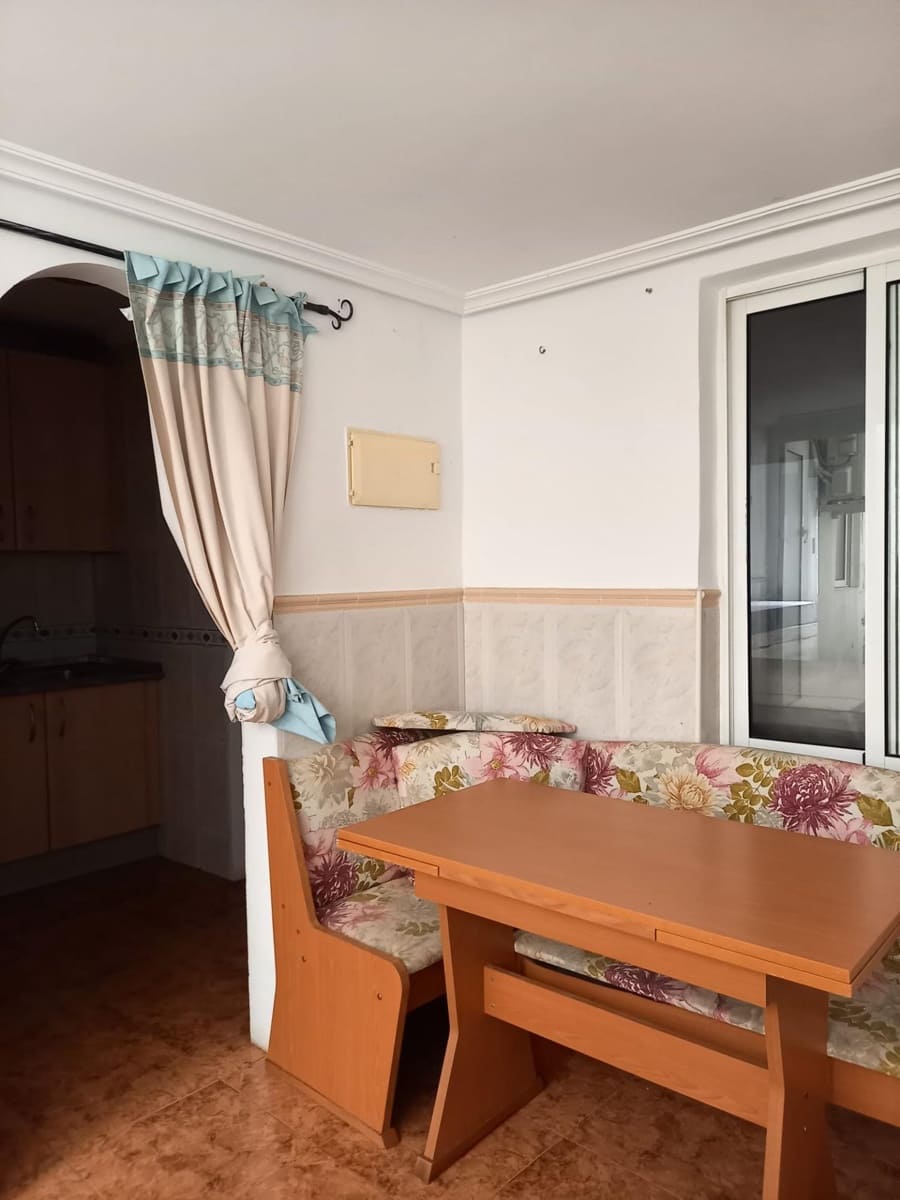 2 slaapkamer Flat te koop in Elche / Elx - € 123.000 (Ref: 9347489)