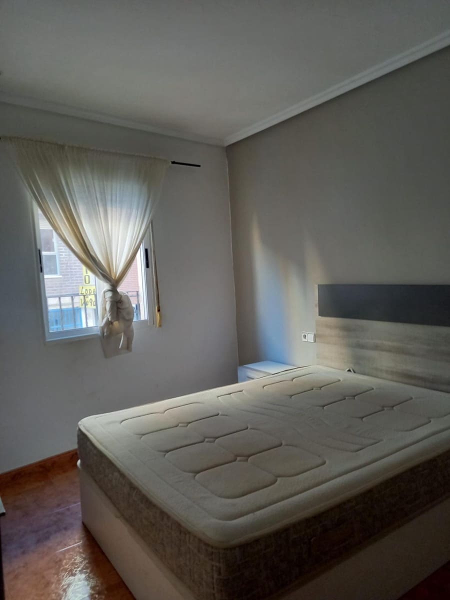 2 slaapkamer Flat te koop in Elche / Elx - € 123.000 (Ref: 9347489)