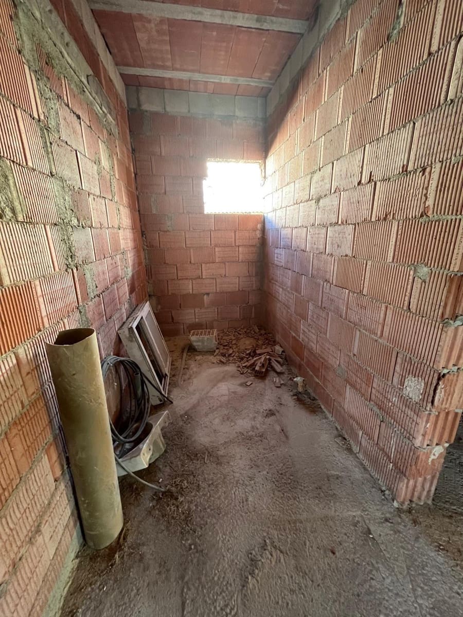 4 slaapkamer Finca/Landhuis te koop in Crevillente / Crevillent - € 169.000 (Ref: 9349690)