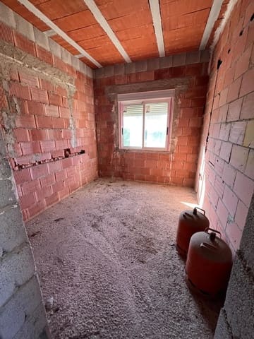 4 slaapkamer Finca/Landhuis te koop in Crevillente / Crevillent - € 169.000 (Ref: 9349690)