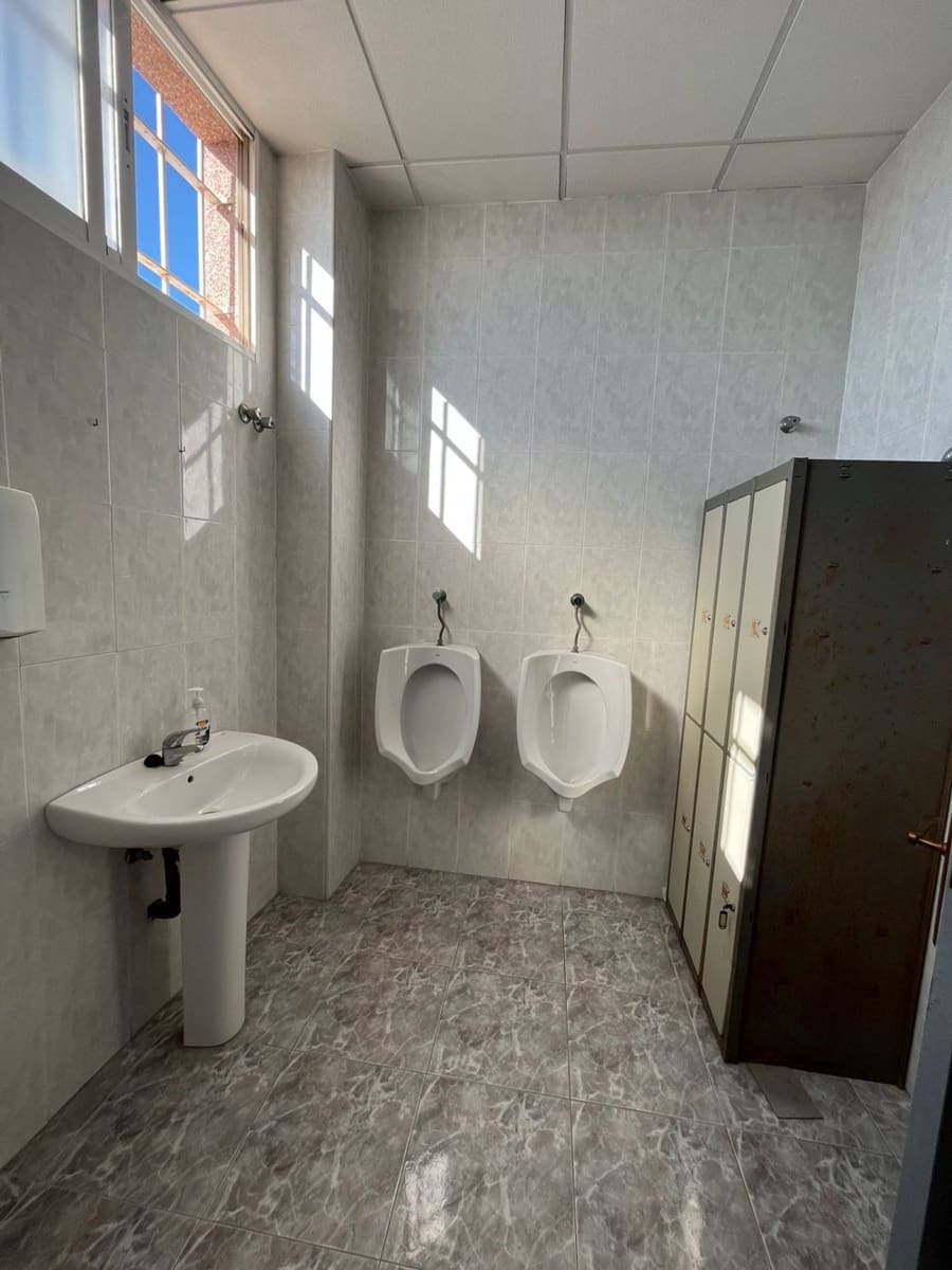 Negocio en Elche / Elx en venta - 1.250.000 € (Ref: 9353751)