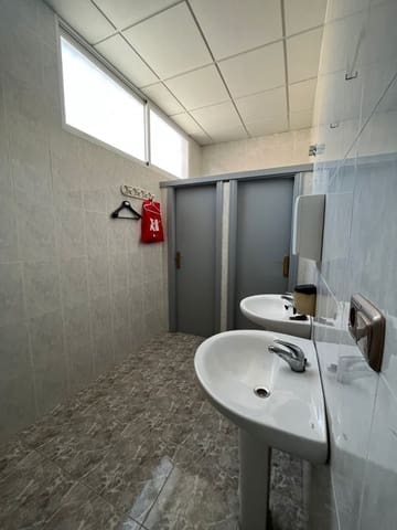 Azienda in vendita in Elche / Elx - 1.250.000 € (Rif: 9353751)