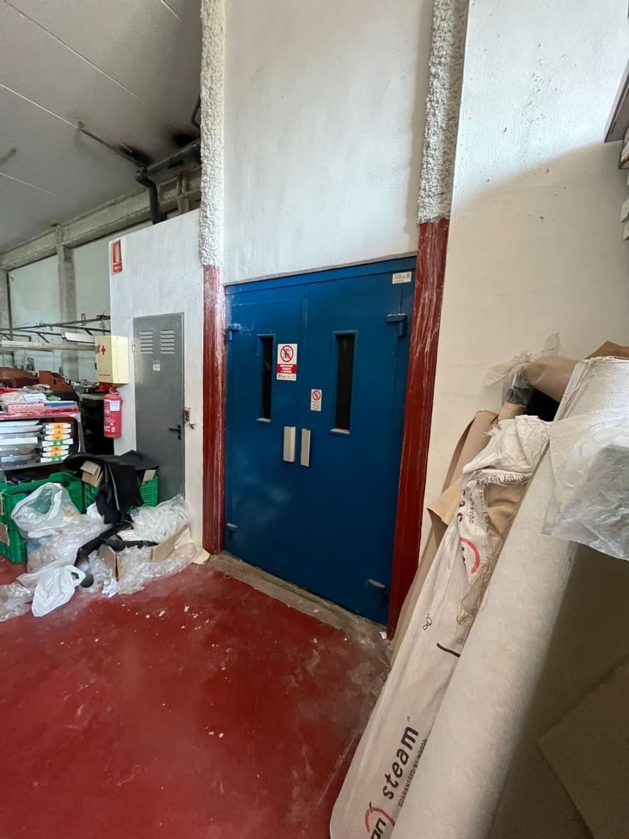 Negocio en Elche / Elx en venta - 1.250.000 € (Ref: 9353751)