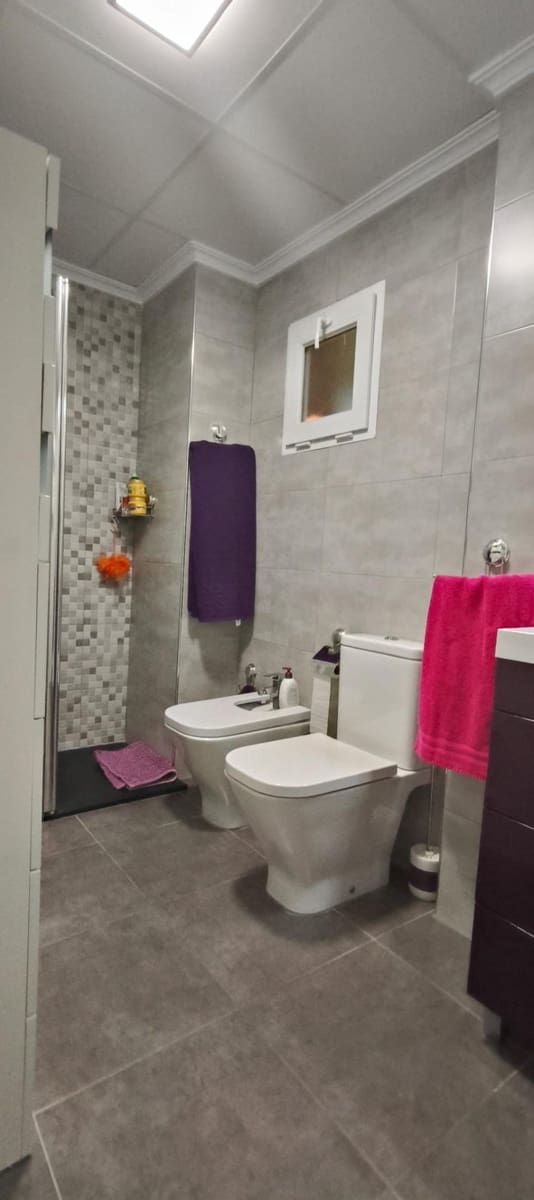 3 quarto Apartamento para venda em Elche / Elx - 140 000 € (Ref: 9355990)