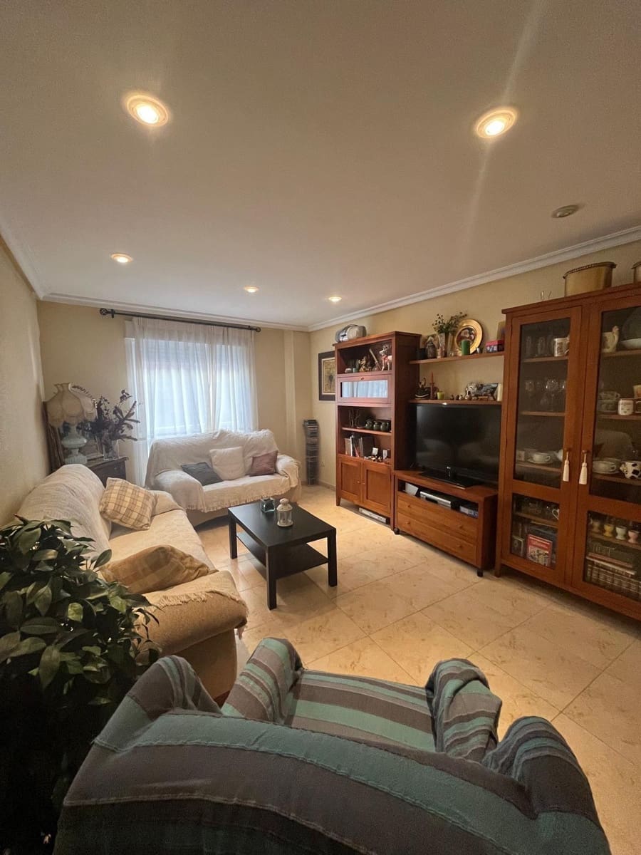 3 Zimmer Wohnung zu verkaufen in Elche / Elx - 215.000 € (Ref: 9359410)