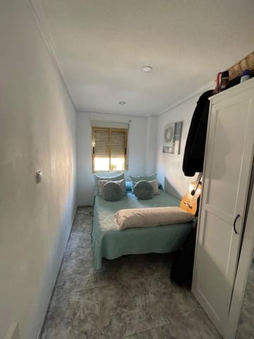 3 makuuhuone Asunto myytävänä paikassa Elche / Elx - 95 000 € (Ref: 9391063)