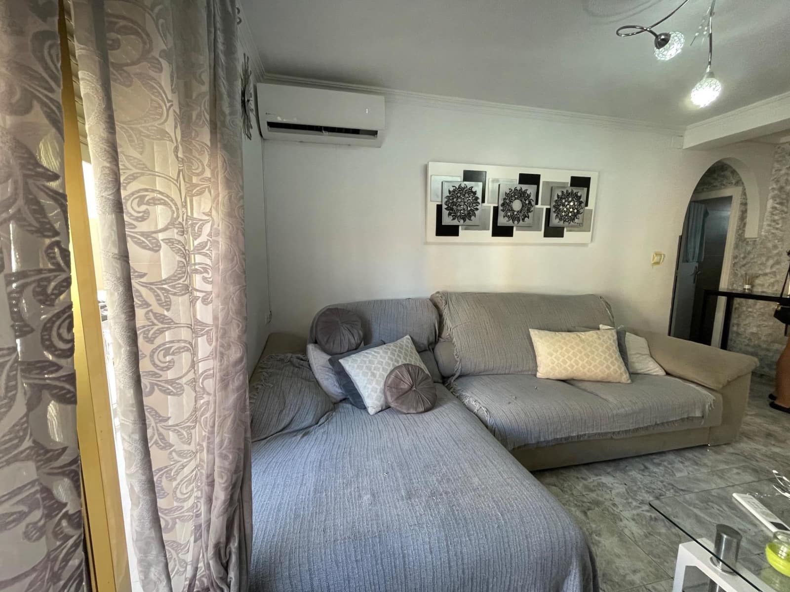 3 bedroom Flat for sale in Elche / Elx - € 95,000 (Ref: 9391063)